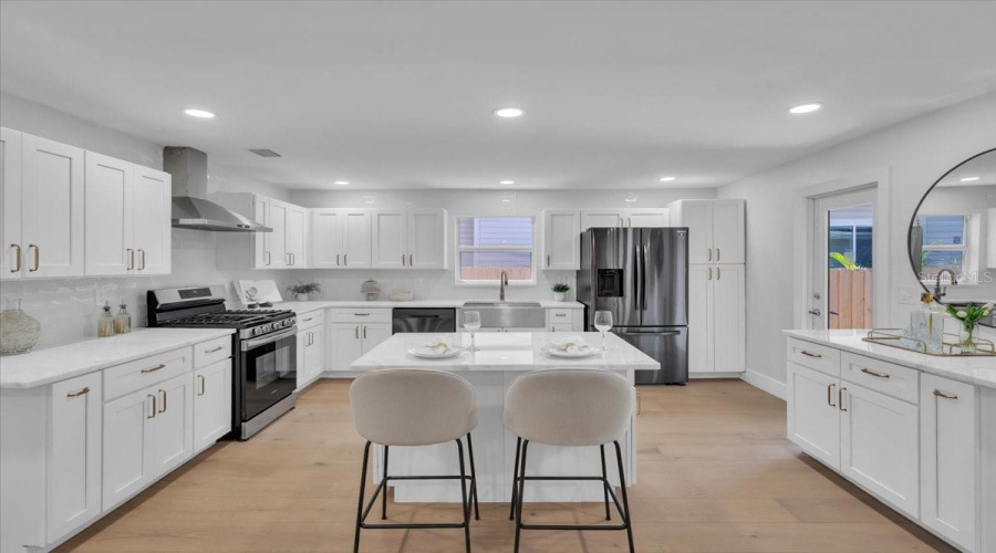 St Petersburg, Florida 33705, 4 Bedroom Bedrooms, ,3 Bathroombathrooms,Residential,For Sale,12Th,0,Mfrtb8503943