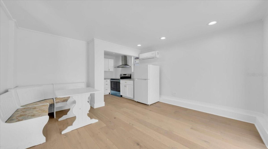 St Petersburg, Florida 33705, 4 Bedroom Bedrooms, ,3 Bathroombathrooms,Residential,For Sale,12Th,0,Mfrtb8503943