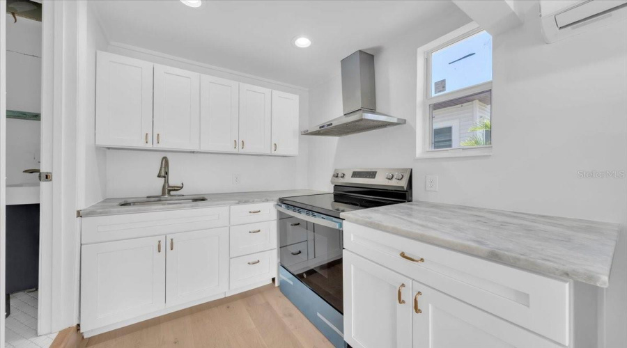 St Petersburg, Florida 33705, 4 Bedroom Bedrooms, ,3 Bathroombathrooms,Residential,For Sale,12Th,0,Mfrtb8503943