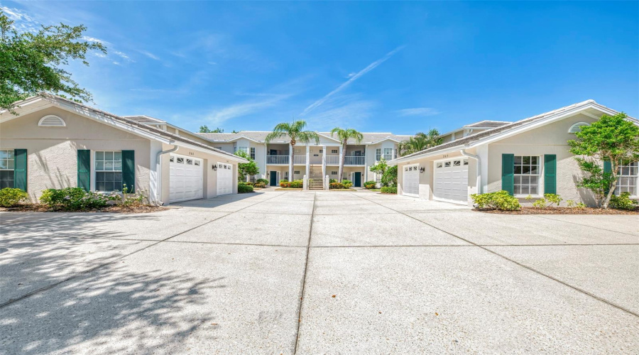 Venice, Florida 34293, 2 Bedroom Bedrooms, ,2 Bathroombathrooms,Residential,For Sale,Addington,0,Mfrn6144202