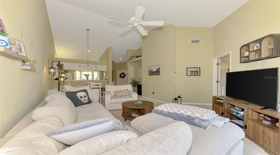 Venice, Florida 34293, 2 Bedroom Bedrooms, ,2 Bathroombathrooms,Residential,For Sale,Addington,0,Mfrn6144202