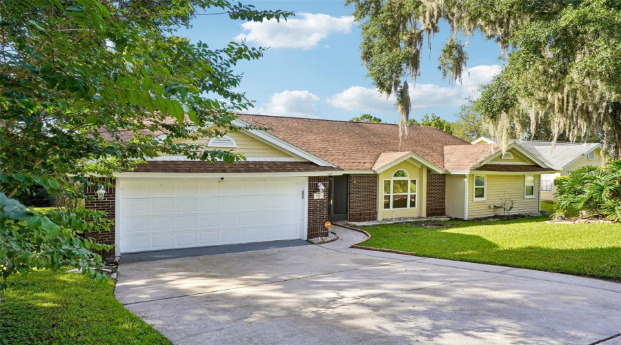 Altamonte Springs, Florida 32714, 4 Bedroom Bedrooms, ,3 Bathroombathrooms,Residential,For Sale,Woodland Terrace,0,Mfro6418362