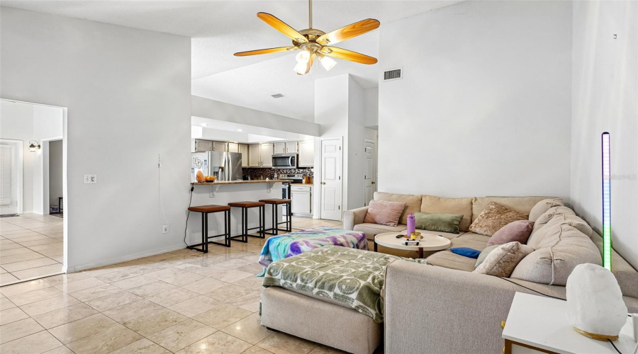 Altamonte Springs, Florida 32714, 4 Bedroom Bedrooms, ,3 Bathroombathrooms,Residential,For Sale,Woodland Terrace,0,Mfro6418362