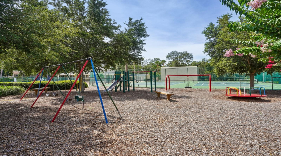 Altamonte Springs, Florida 32714, 4 Bedroom Bedrooms, ,3 Bathroombathrooms,Residential,For Sale,Woodland Terrace,0,Mfro6418362