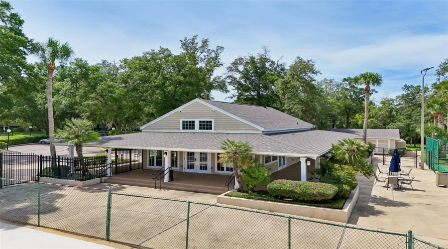 Altamonte Springs, Florida 32714, 4 Bedroom Bedrooms, ,3 Bathroombathrooms,Residential,For Sale,Woodland Terrace,0,Mfro6418362