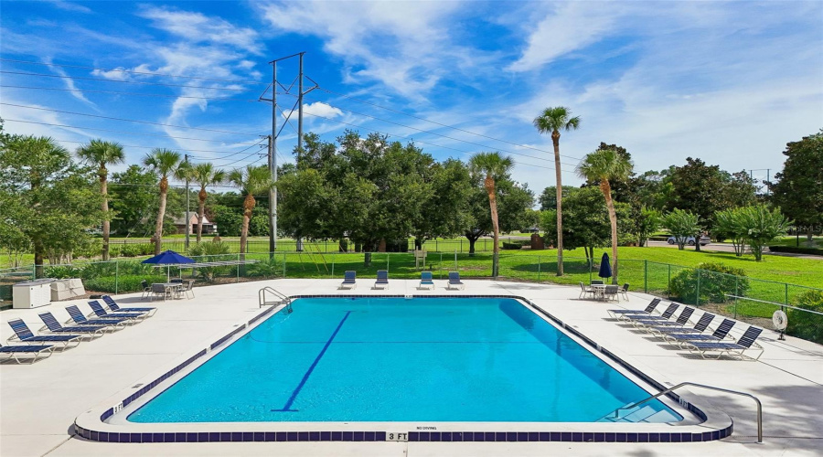 Altamonte Springs, Florida 32714, 4 Bedroom Bedrooms, ,3 Bathroombathrooms,Residential,For Sale,Woodland Terrace,0,Mfro6418362