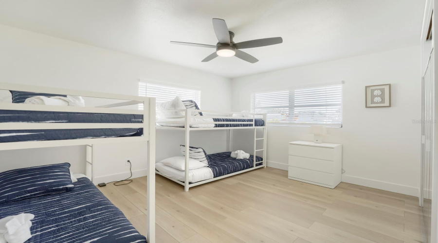Seminole, Florida 33776, 3 Bedroom Bedrooms, ,2 Bathroombathrooms,Residential,For Sale,Dominica,0,Mfrtb8540117