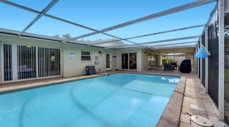 Seminole, Florida 33776, 3 Bedroom Bedrooms, ,2 Bathroombathrooms,Residential,For Sale,Dominica,0,Mfrtb8540117