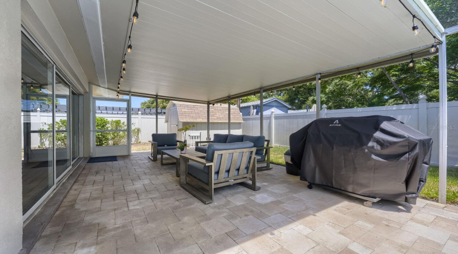 Seminole, Florida 33776, 3 Bedroom Bedrooms, ,2 Bathroombathrooms,Residential,For Sale,Dominica,0,Mfrtb8540117