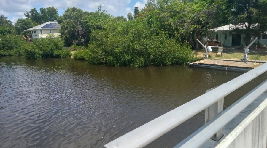 St Petersburg, Florida 33707, 4 Bedroom Bedrooms, ,2 Bathroombathrooms,Residential,For Sale,Rosati,0,Mfro6415845