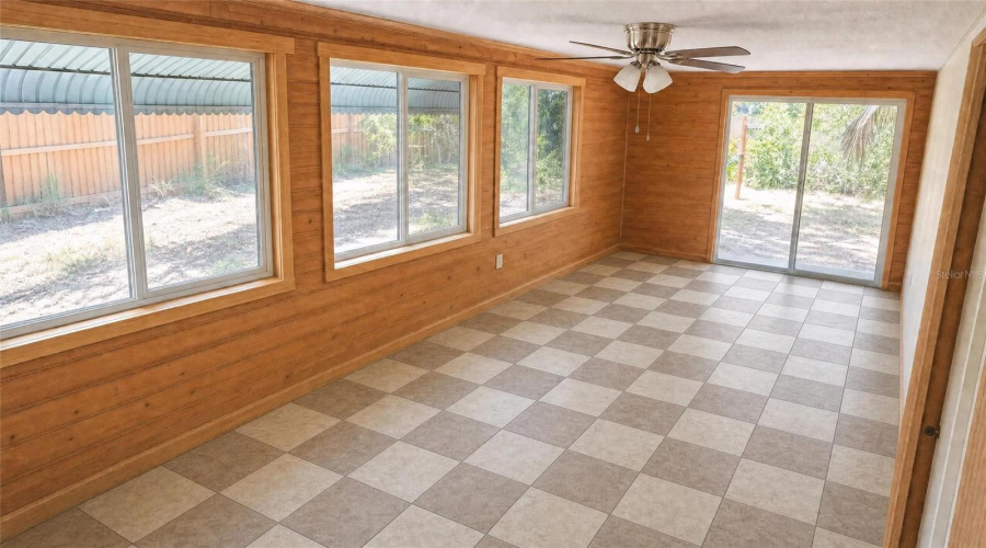 St Petersburg, Florida 33707, 4 Bedroom Bedrooms, ,2 Bathroombathrooms,Residential,For Sale,Rosati,0,Mfro6415845