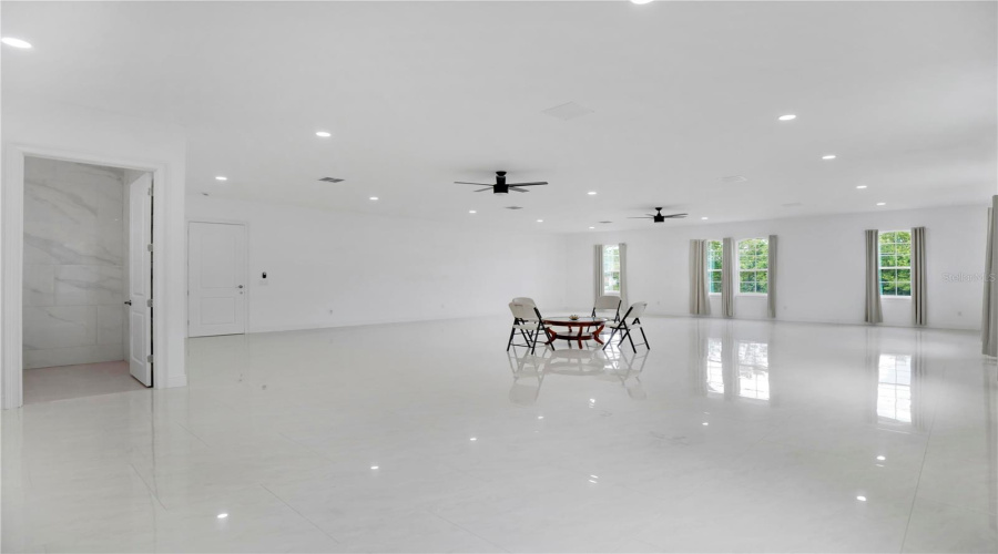 Orlando, Florida 32833, 4 Bedroom Bedrooms, ,3 Bathroombathrooms,Residential,For Sale,Dallas,0,Mfro6428249
