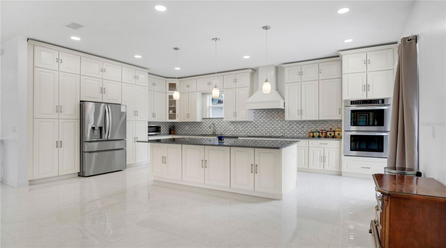 Orlando, Florida 32833, 4 Bedroom Bedrooms, ,3 Bathroombathrooms,Residential,For Sale,Dallas,0,Mfro6428249