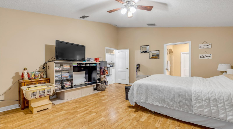 Debary, Florida 32713, 4 Bedroom Bedrooms, ,2 Bathroombathrooms,Residential,For Sale,Quail Lake,0,Mfrns1088530
