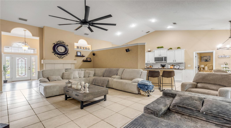 Debary, Florida 32713, 4 Bedroom Bedrooms, ,2 Bathroombathrooms,Residential,For Sale,Quail Lake,0,Mfrns1088530