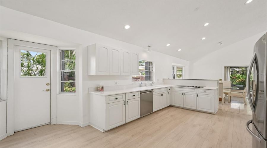 Bradenton, Florida 34209, 3 Bedroom Bedrooms, ,2 Bathroombathrooms,Residential,For Sale,89Th,0,Mfra4702020