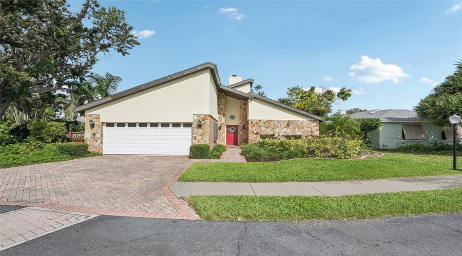 Bradenton, Florida 34209, 3 Bedroom Bedrooms, ,2 Bathroombathrooms,Residential,For Sale,89Th,0,Mfra4702020