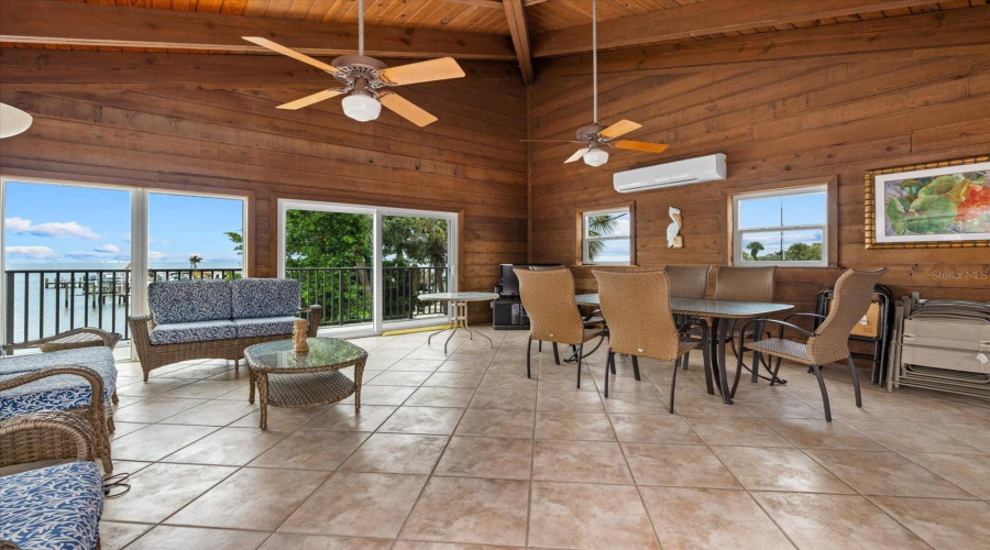 Bradenton, Florida 34209, 3 Bedroom Bedrooms, ,2 Bathroombathrooms,Residential,For Sale,89Th,0,Mfra4702020