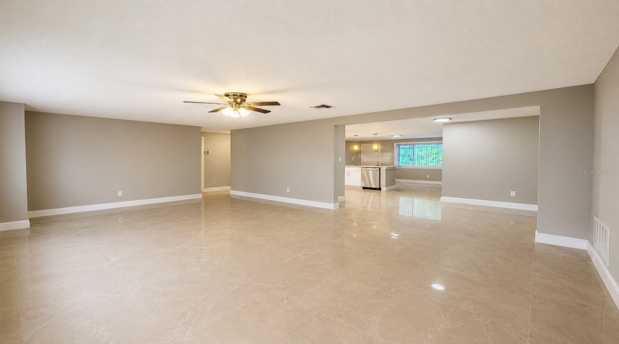 St Petersburg, Florida 33703, 3 Bedroom Bedrooms, ,2 Bathroombathrooms,Residential,For Sale,Denver,0,Mfrtb8534107