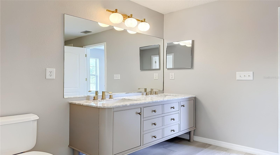 Ruskin, Florida 33570, 4 Bedroom Bedrooms, ,2 Bathroombathrooms,Residential,For Sale,Atlantic,0,Mfrtb8518279