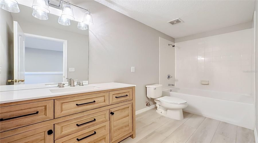 Ruskin, Florida 33570, 4 Bedroom Bedrooms, ,2 Bathroombathrooms,Residential,For Sale,Atlantic,0,Mfrtb8518279