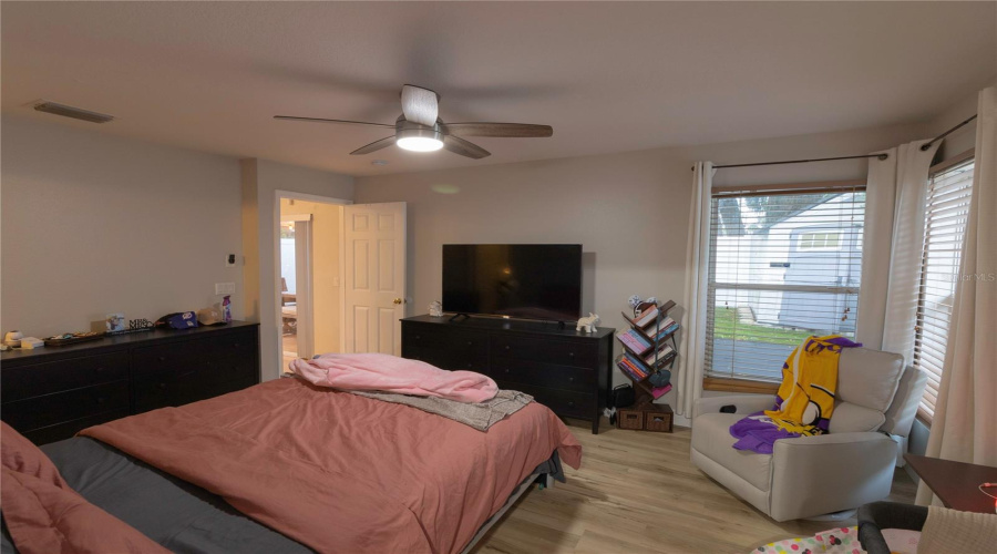 Seffner, Florida 33584, 2 Bedroom Bedrooms, ,2 Bathroombathrooms,Residential,For Sale,Mango Groves,0,Mfrtb8512970