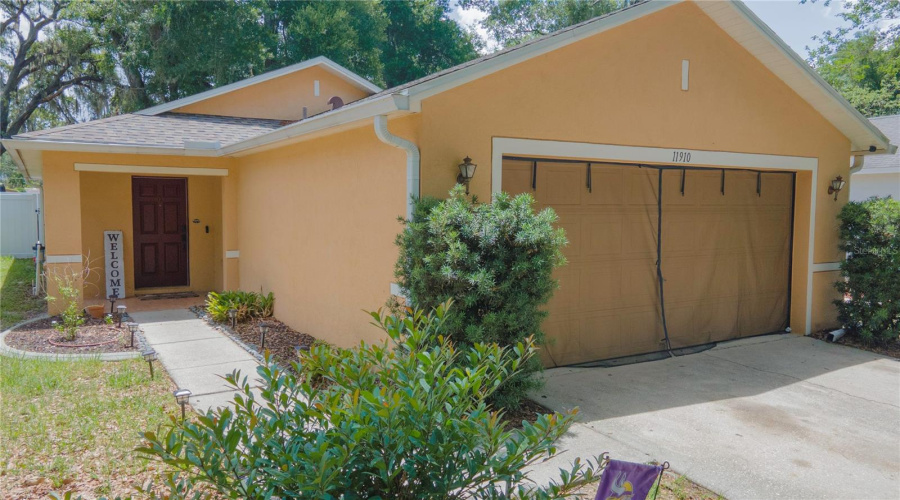 Seffner, Florida 33584, 2 Bedroom Bedrooms, ,2 Bathroombathrooms,Residential,For Sale,Mango Groves,0,Mfrtb8512970