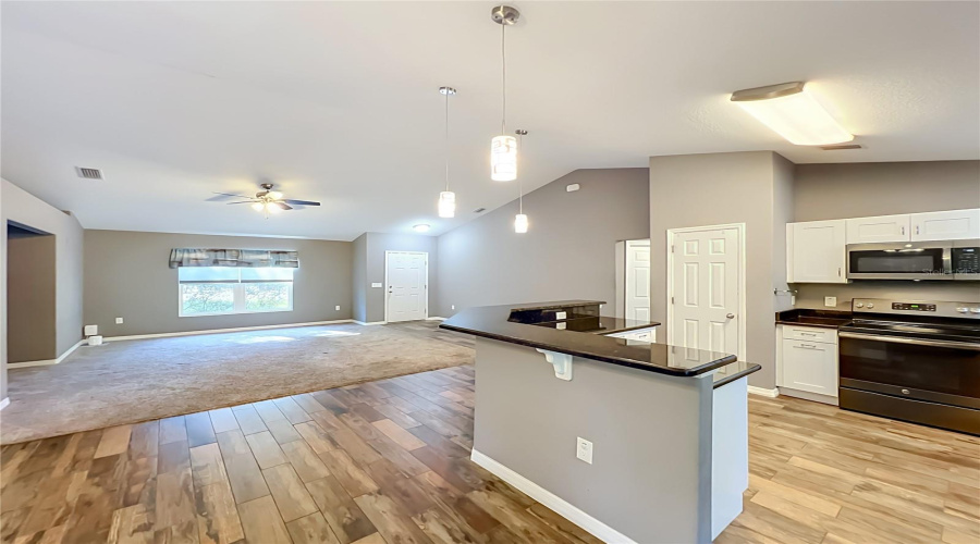 Deltona, Florida 32725, 3 Bedroom Bedrooms, ,2 Bathroombathrooms,Residential,For Sale,Gamewell,0,Mfro6416835