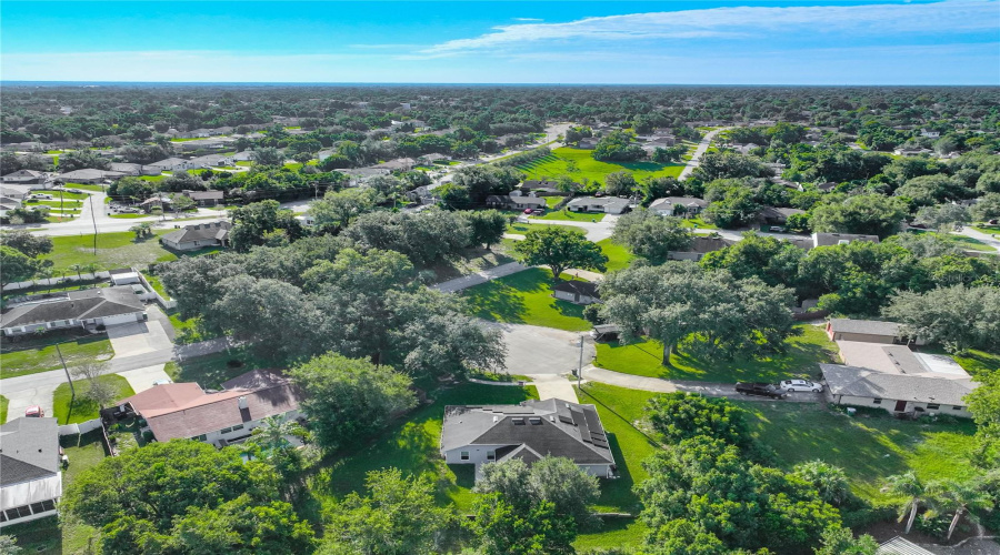 Deltona, Florida 32725, 3 Bedroom Bedrooms, ,2 Bathroombathrooms,Residential,For Sale,Gamewell,0,Mfro6416835
