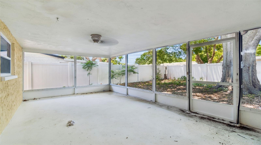 Port Richey, Florida 34668, 3 Bedroom Bedrooms, ,2 Bathroombathrooms,Residential,For Sale,Oakshire,0,Mfrtb8525280