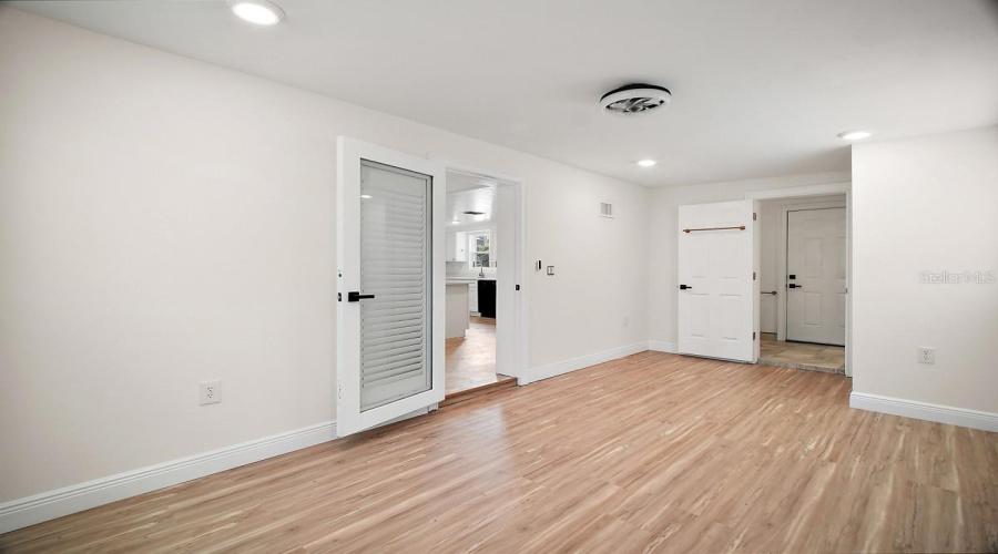Ocoee, Florida 34761, 3 Bedroom Bedrooms, ,2 Bathroombathrooms,Residential,For Sale,Malcom,0,Mfra4661660