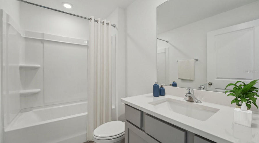 Wimauma, Florida 33598, 5 Bedroom Bedrooms, ,3 Bathroombathrooms,Residential,For Sale,Crosshall Stream,0,Mfrtb8542367