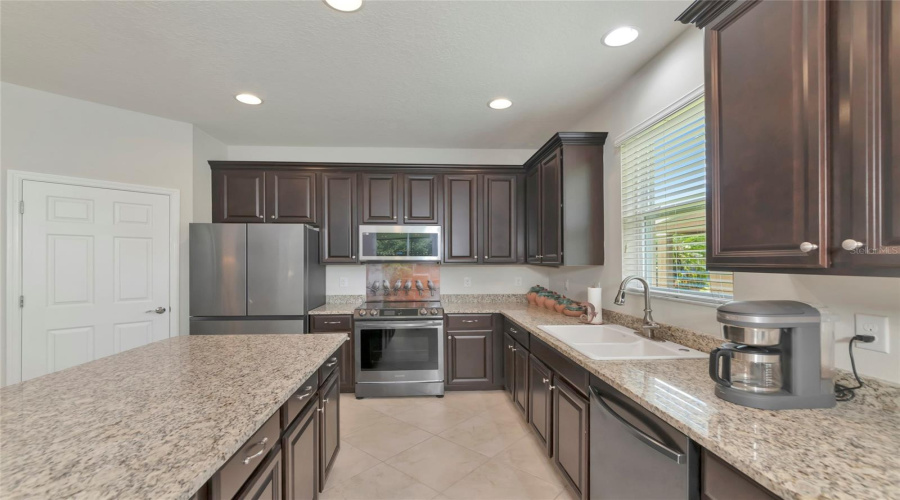 Parrish, Florida 34219, 4 Bedroom Bedrooms, ,2 Bathroombathrooms,Residential,For Sale,110Th,0,Mfra4703288