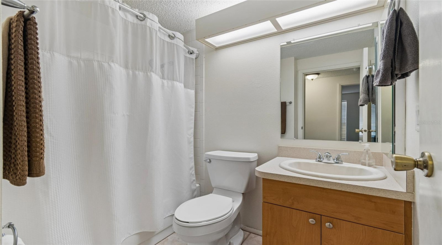 New Port Richey, Florida 34654, 3 Bedroom Bedrooms, ,2 Bathroombathrooms,Residential,For Sale,Turkey Oak,0,Mfrw7887856