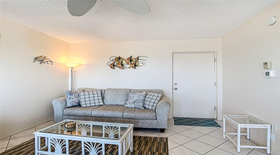 Venice, Florida 34285, 2 Bedroom Bedrooms, ,2 Bathroombathrooms,Residential,For Sale,Tarpon Center,0,Mfrn6144069