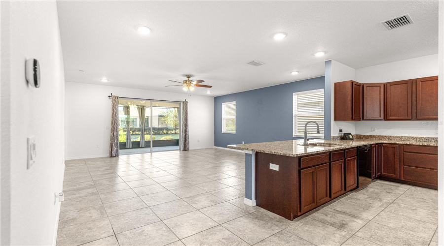 Ocala, Florida 34476, 2 Bedroom Bedrooms, ,2 Bathroombathrooms,Residential,For Sale,79Th,0,Mfrom713607