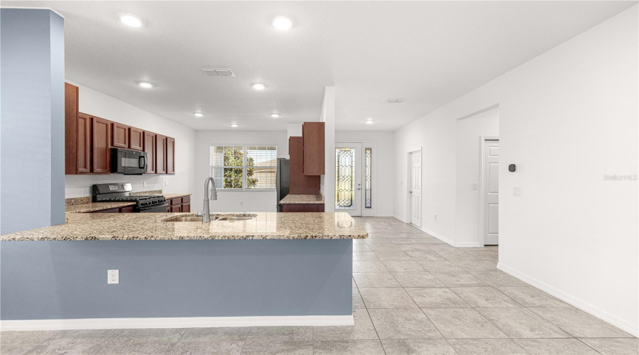 Ocala, Florida 34476, 2 Bedroom Bedrooms, ,2 Bathroombathrooms,Residential,For Sale,79Th,0,Mfrom713607