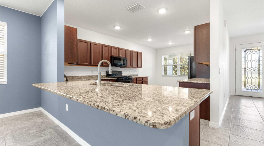 Ocala, Florida 34476, 2 Bedroom Bedrooms, ,2 Bathroombathrooms,Residential,For Sale,79Th,0,Mfrom713607