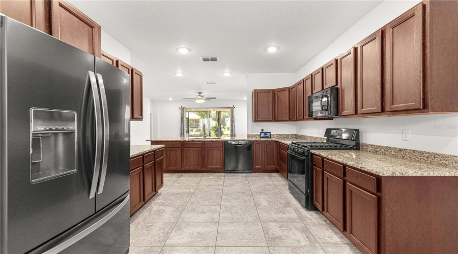 Ocala, Florida 34476, 2 Bedroom Bedrooms, ,2 Bathroombathrooms,Residential,For Sale,79Th,0,Mfrom713607