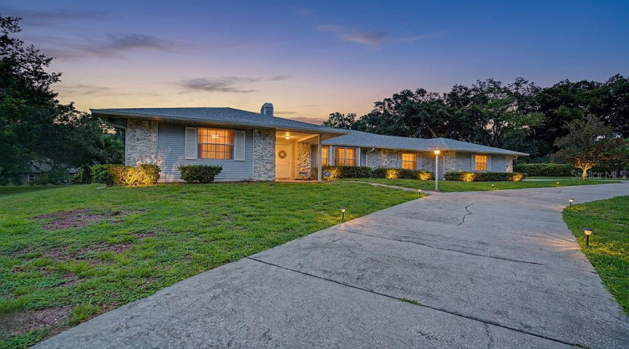 Dunnellon, Florida 34431, 2 Bedroom Bedrooms, ,2 Bathroombathrooms,Residential,For Sale,207Th,0,Mfro6425140