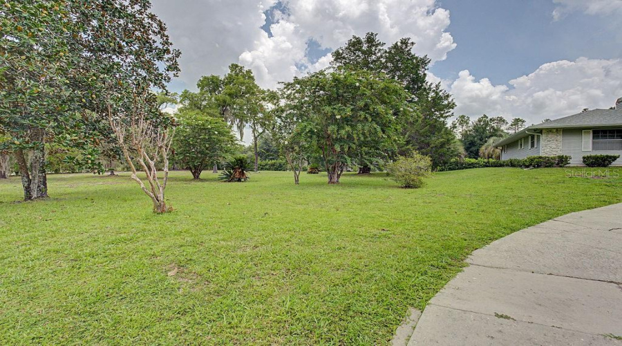 Dunnellon, Florida 34431, 2 Bedroom Bedrooms, ,2 Bathroombathrooms,Residential,For Sale,207Th,0,Mfro6425140