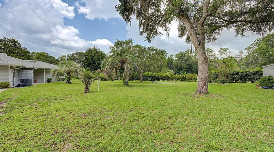Dunnellon, Florida 34431, 2 Bedroom Bedrooms, ,2 Bathroombathrooms,Residential,For Sale,207Th,0,Mfro6425140