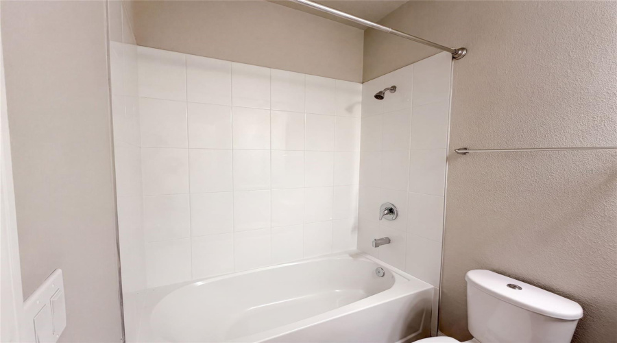New Smyrna Beach, Florida 32168, 3 Bedroom Bedrooms, ,2 Bathroombathrooms,Residential,For Sale,Venetian Palms,0,Mfro6432872