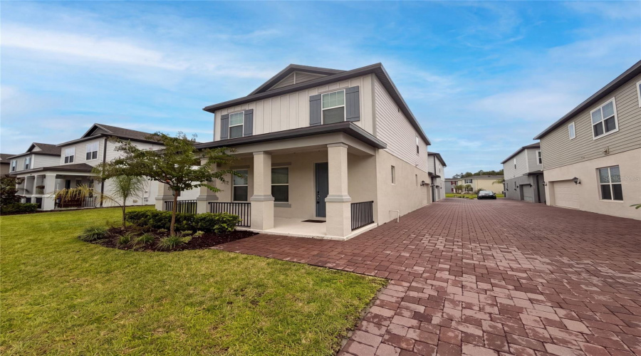 New Smyrna Beach, Florida 32168, 3 Bedroom Bedrooms, ,2 Bathroombathrooms,Residential,For Sale,Venetian Palms,0,Mfro6432872