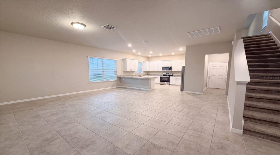 New Smyrna Beach, Florida 32168, 3 Bedroom Bedrooms, ,2 Bathroombathrooms,Residential,For Sale,Venetian Palms,0,Mfro6432872