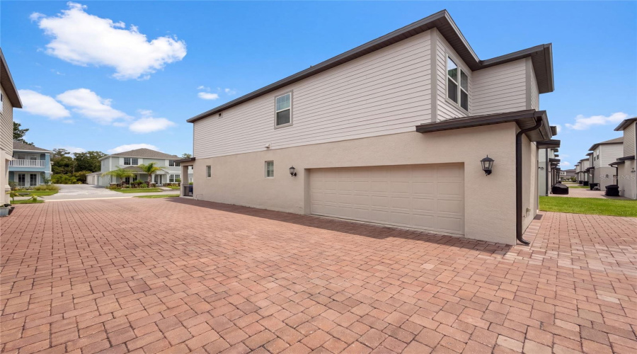 New Smyrna Beach, Florida 32168, 3 Bedroom Bedrooms, ,2 Bathroombathrooms,Residential,For Sale,Venetian Palms,0,Mfro6432872