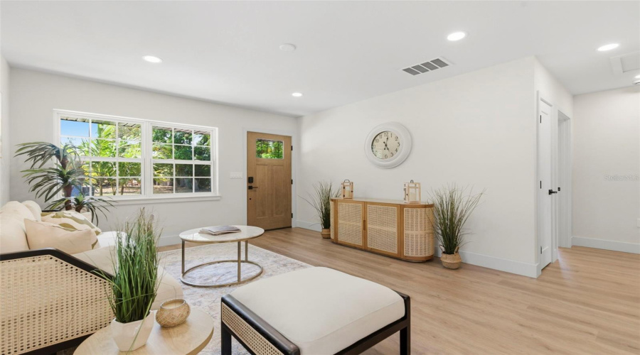 St Petersburg, Florida 33710, 3 Bedroom Bedrooms, ,1 Bathroombathrooms,Residential,For Sale,26Th,0,Mfrtb8493667