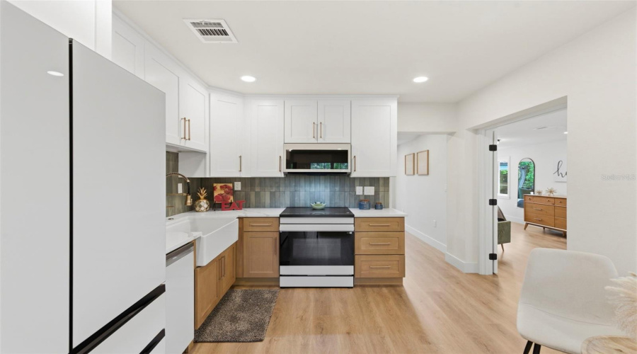 St Petersburg, Florida 33710, 3 Bedroom Bedrooms, ,1 Bathroombathrooms,Residential,For Sale,26Th,0,Mfrtb8493667