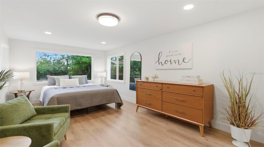 St Petersburg, Florida 33710, 3 Bedroom Bedrooms, ,1 Bathroombathrooms,Residential,For Sale,26Th,0,Mfrtb8493667