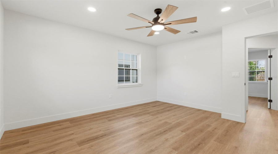 St Petersburg, Florida 33710, 3 Bedroom Bedrooms, ,1 Bathroombathrooms,Residential,For Sale,26Th,0,Mfrtb8493667